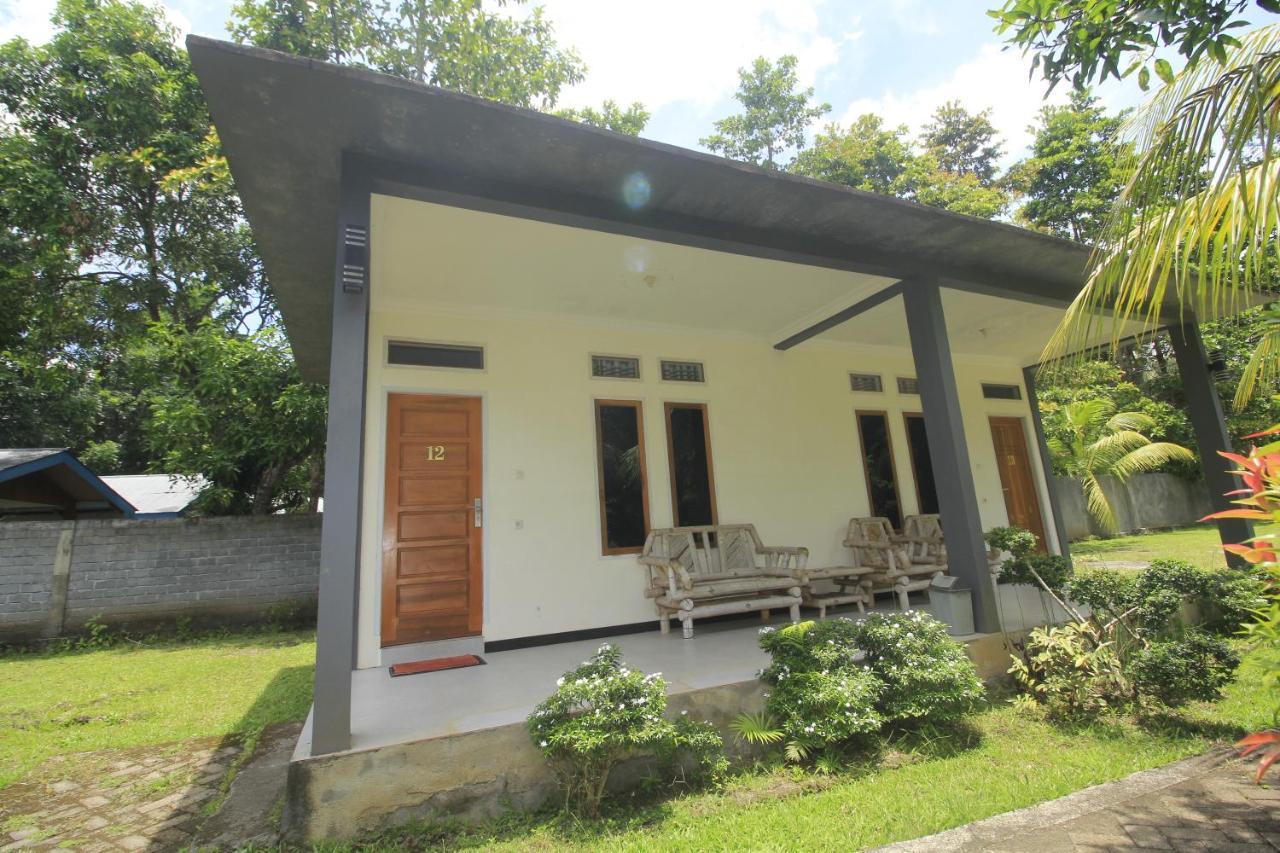 Tangkoko Lodge Bitung Экстерьер фото