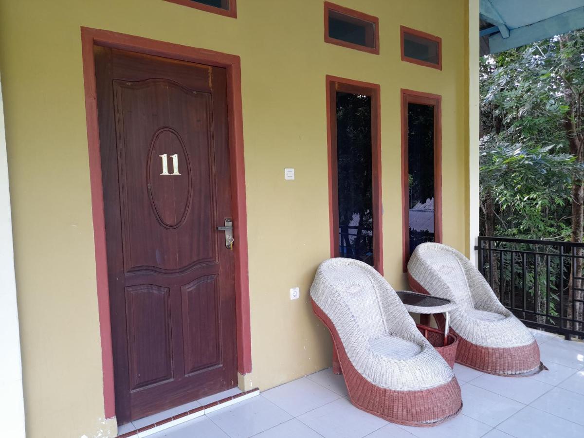 Tangkoko Lodge Bitung Экстерьер фото